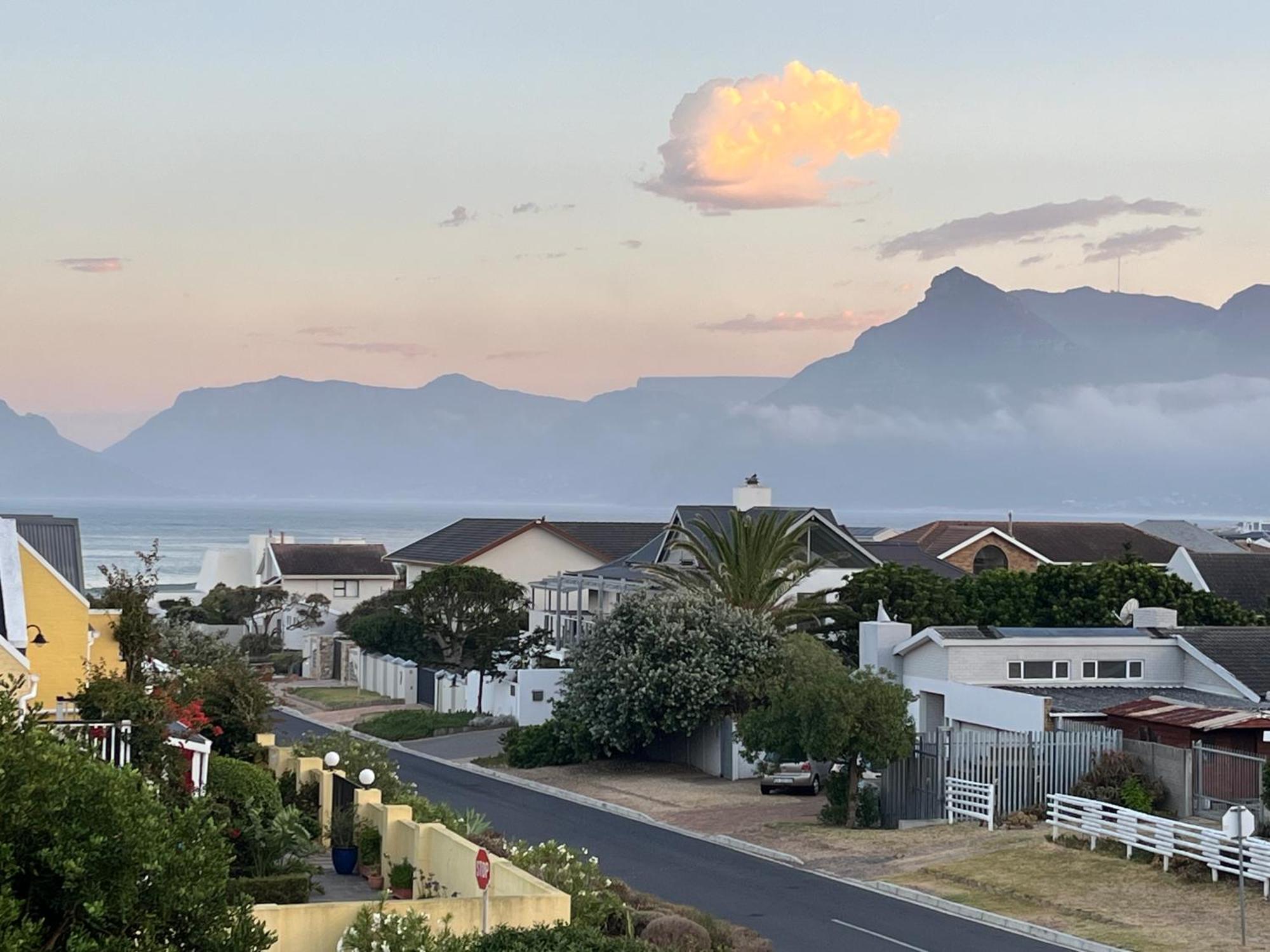 Storyhouse In Kommetjie Kültér fotó