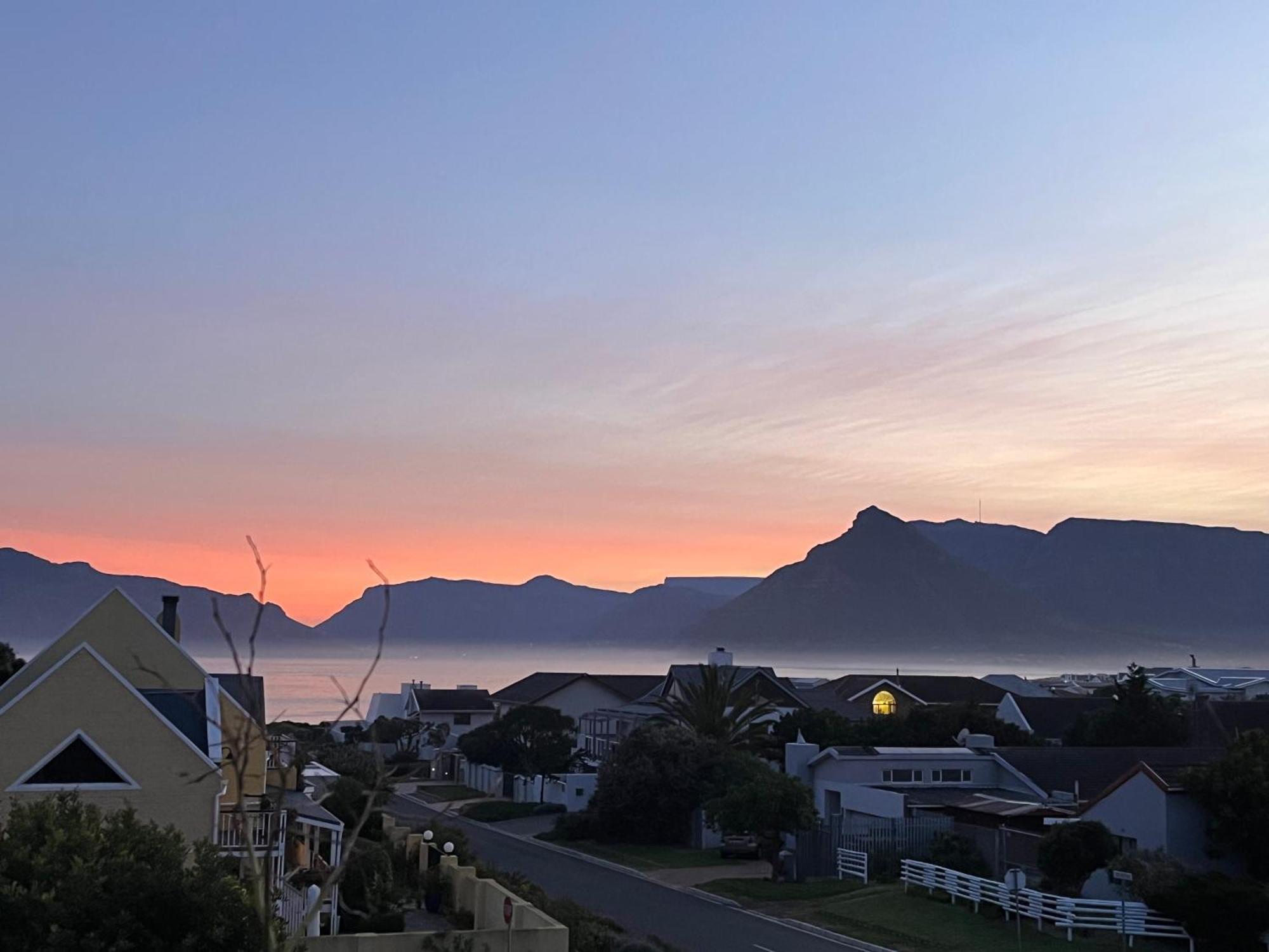 Storyhouse In Kommetjie Kültér fotó
